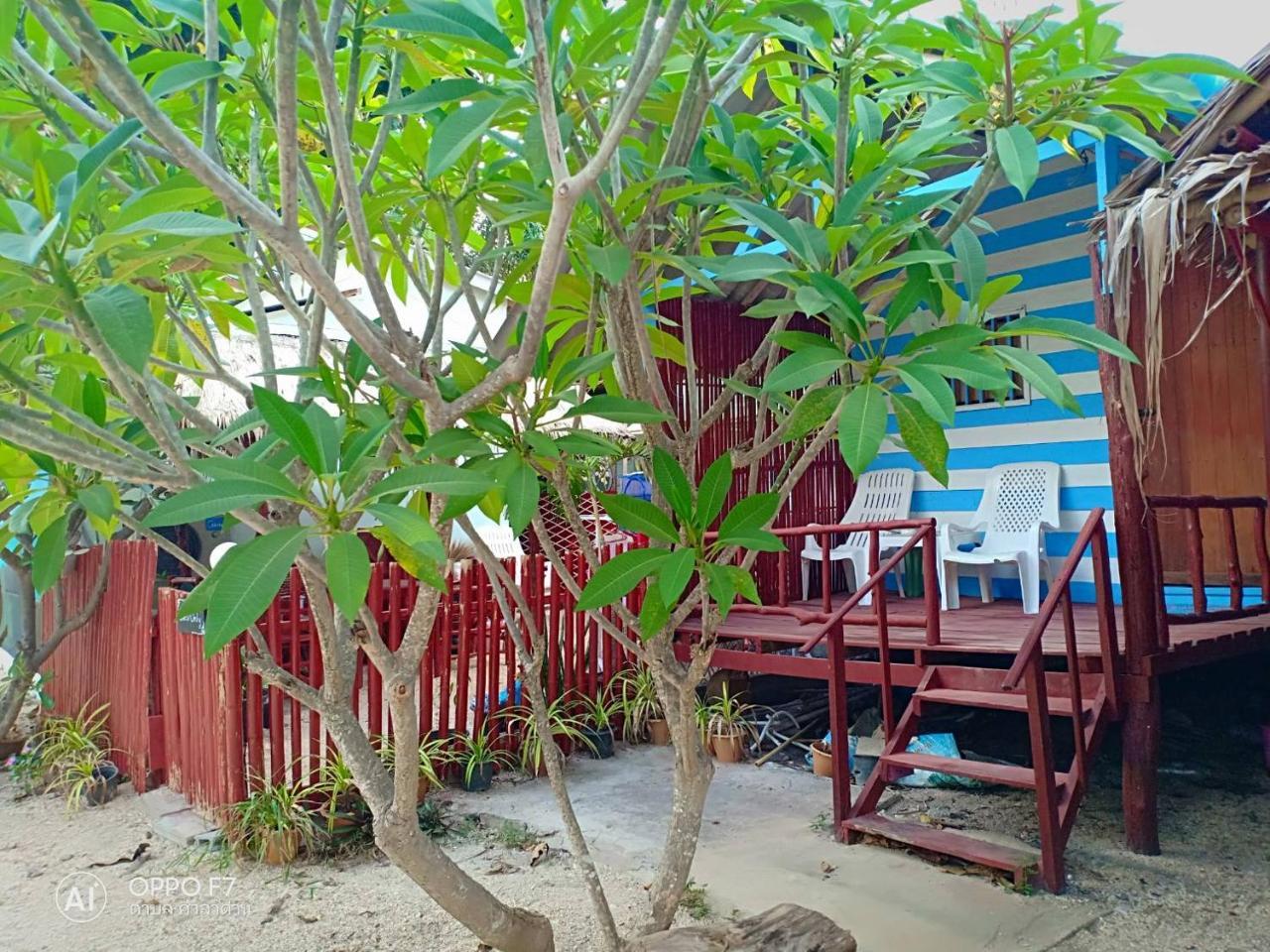 On The Beach Koh Lanta Exterior foto
